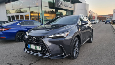 Nový Lexus NX 350H v Brně